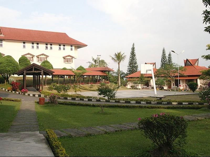 Sinabung Hills Resort Berastagi